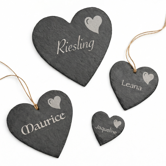 Schieferherz mit Herz-Symbol (10–30 cm) – personalisierte Namensgravur als Geschenk