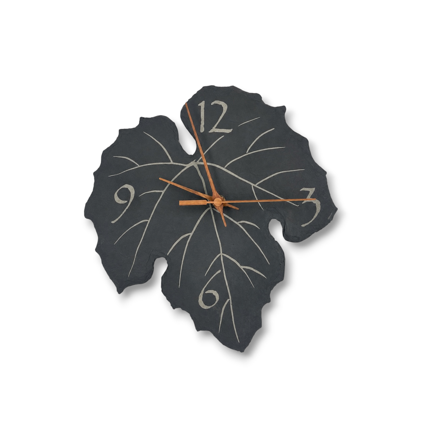 Weinblatt Uhr aus Schiefer, ca. 28 cm, graviert